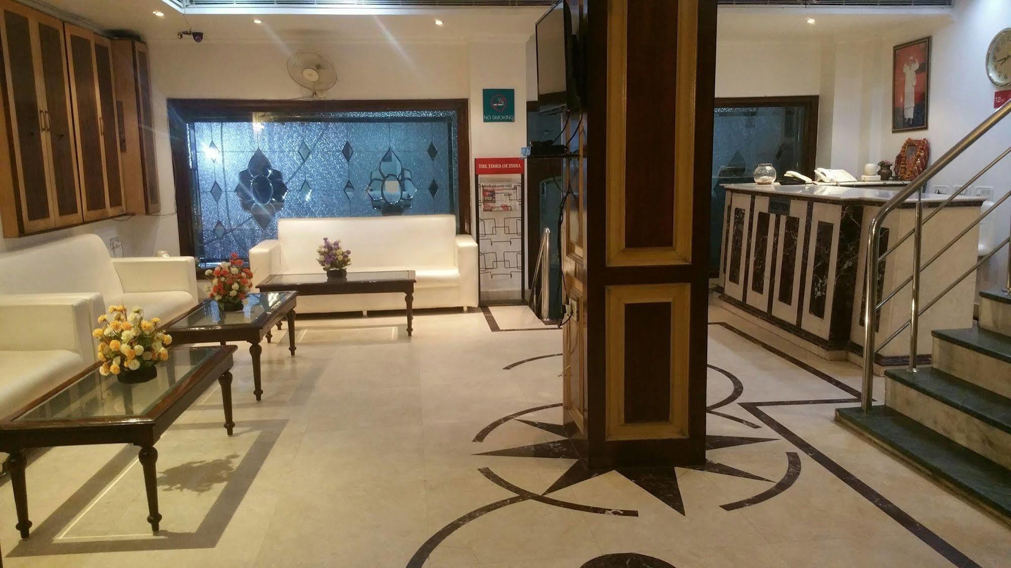 Treebo Paras International Delhi  Exterior foto